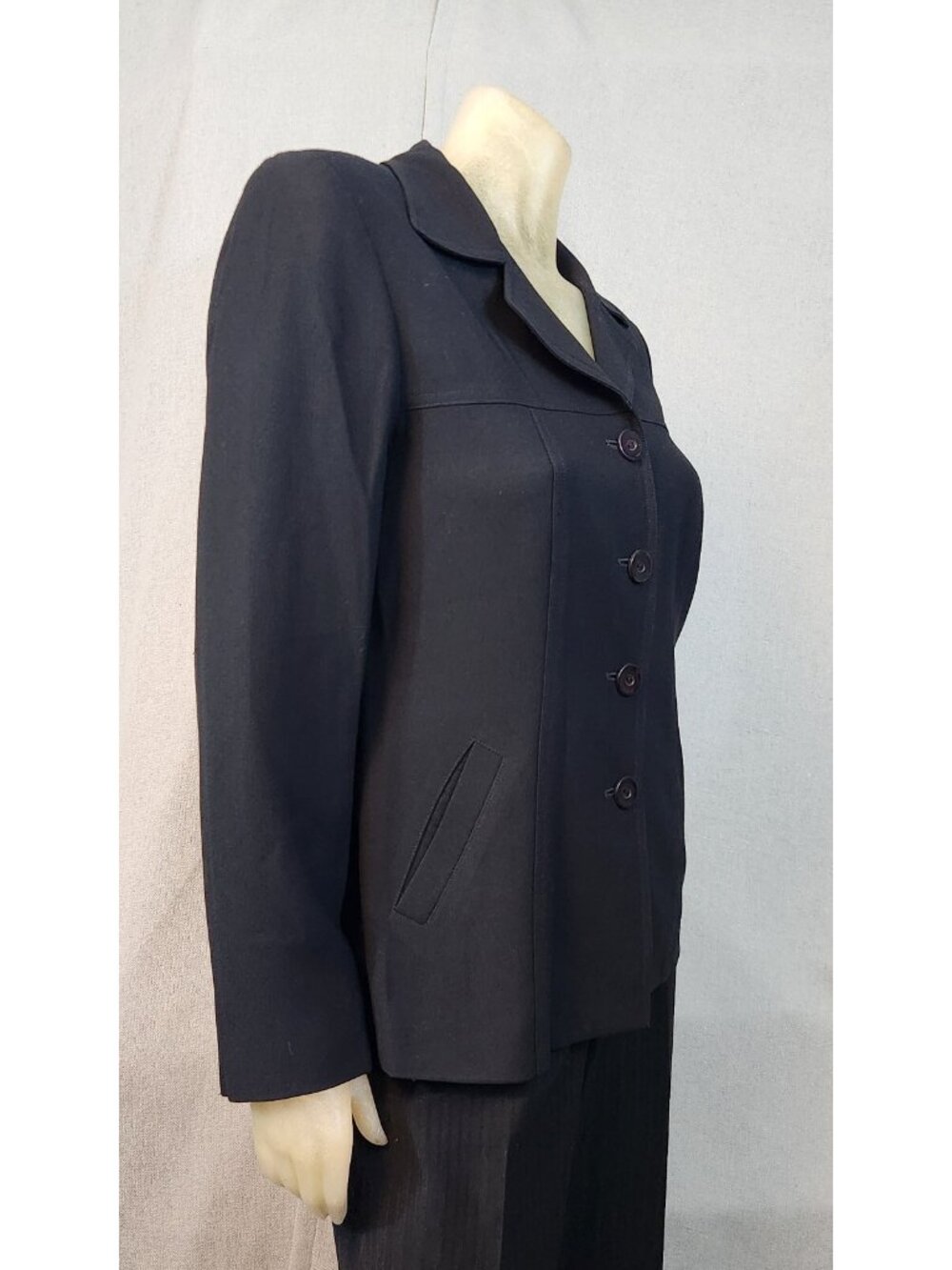 Bebe Solid Black Long Slv 4 Button Lined Blazer Jacket Top Size 6 SMALL - Picture 2 of 5